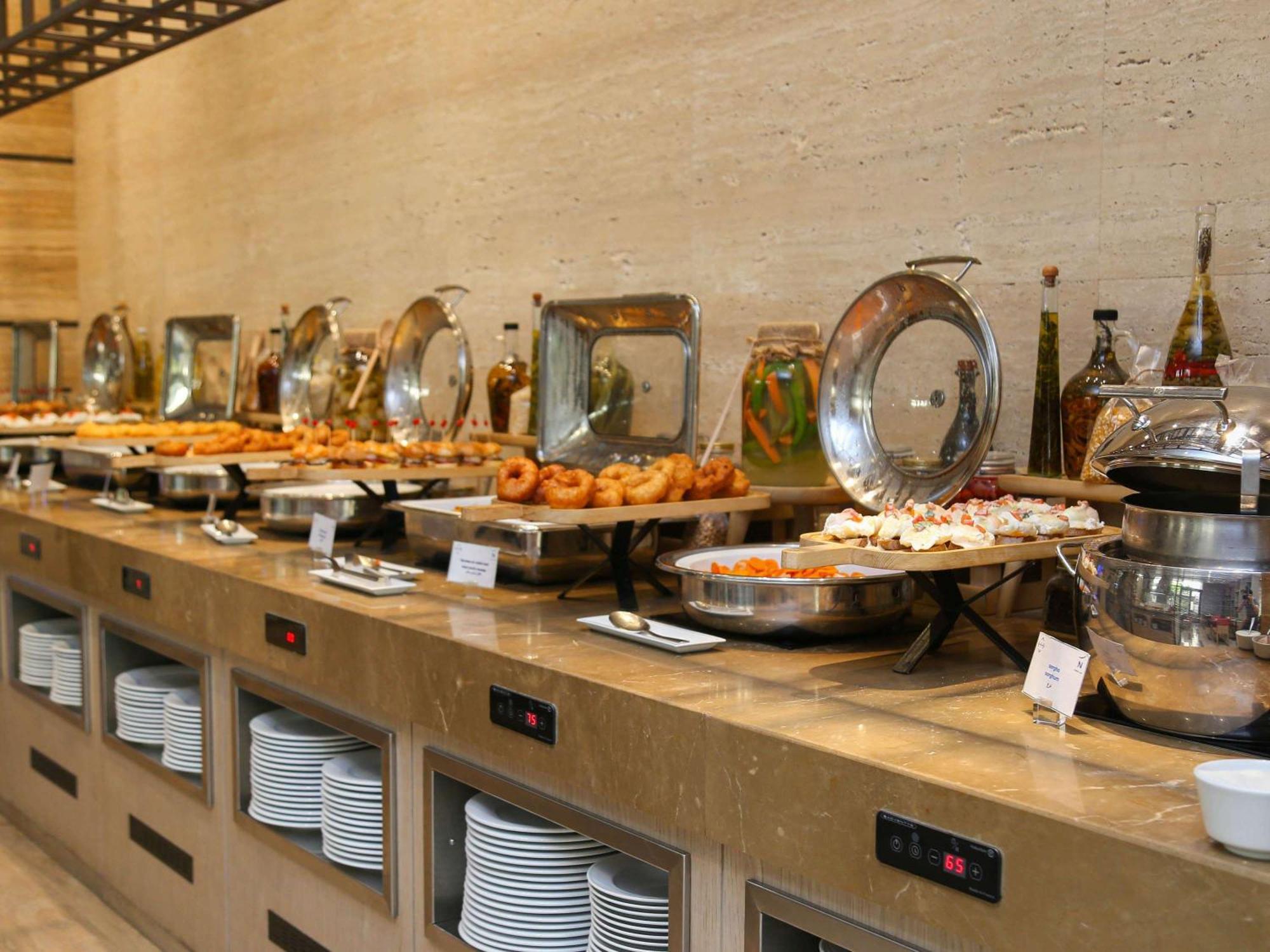 Novotel Tunis Lac Ngoại thất bức ảnh
