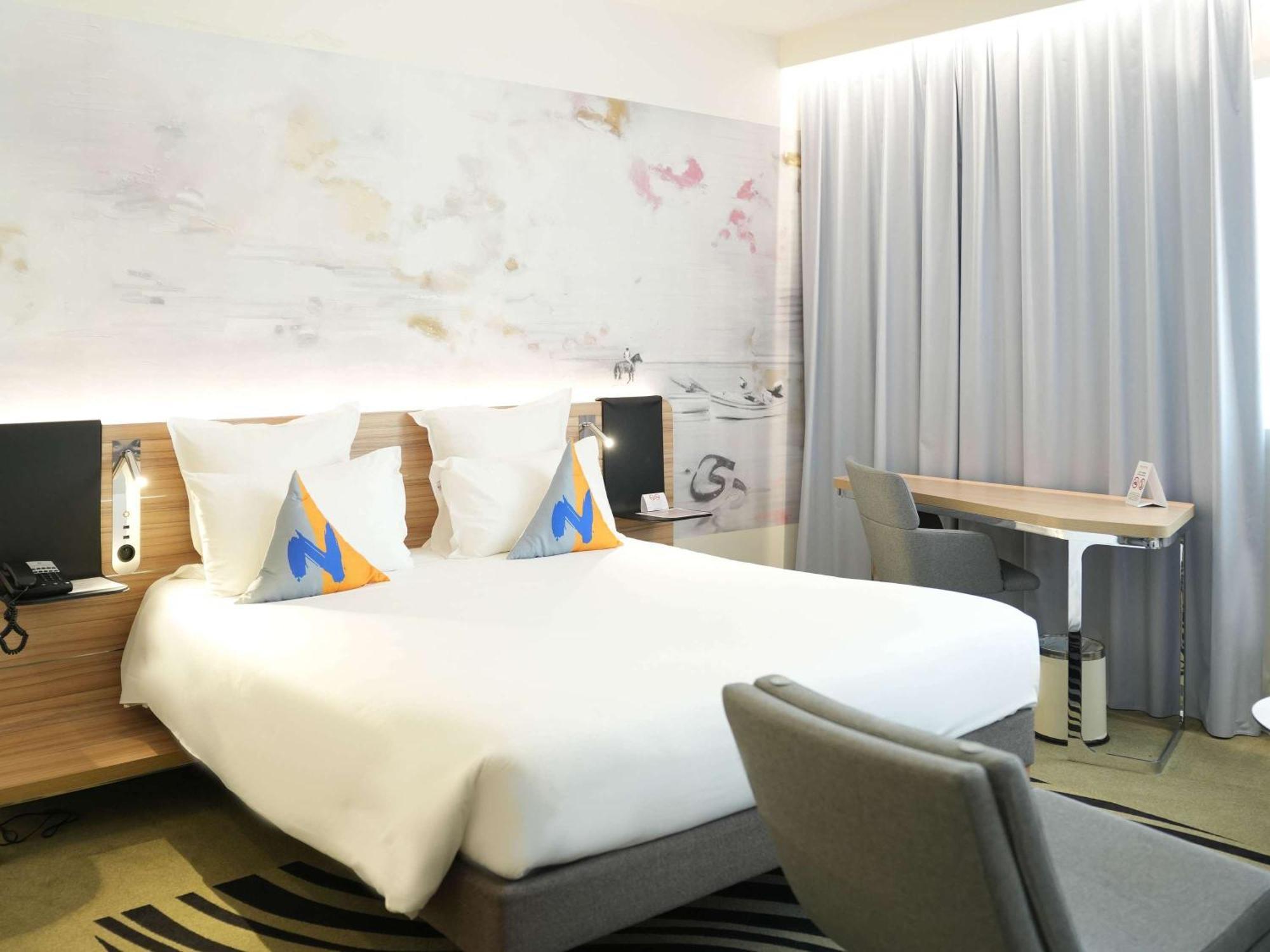 Novotel Tunis Lac Ngoại thất bức ảnh