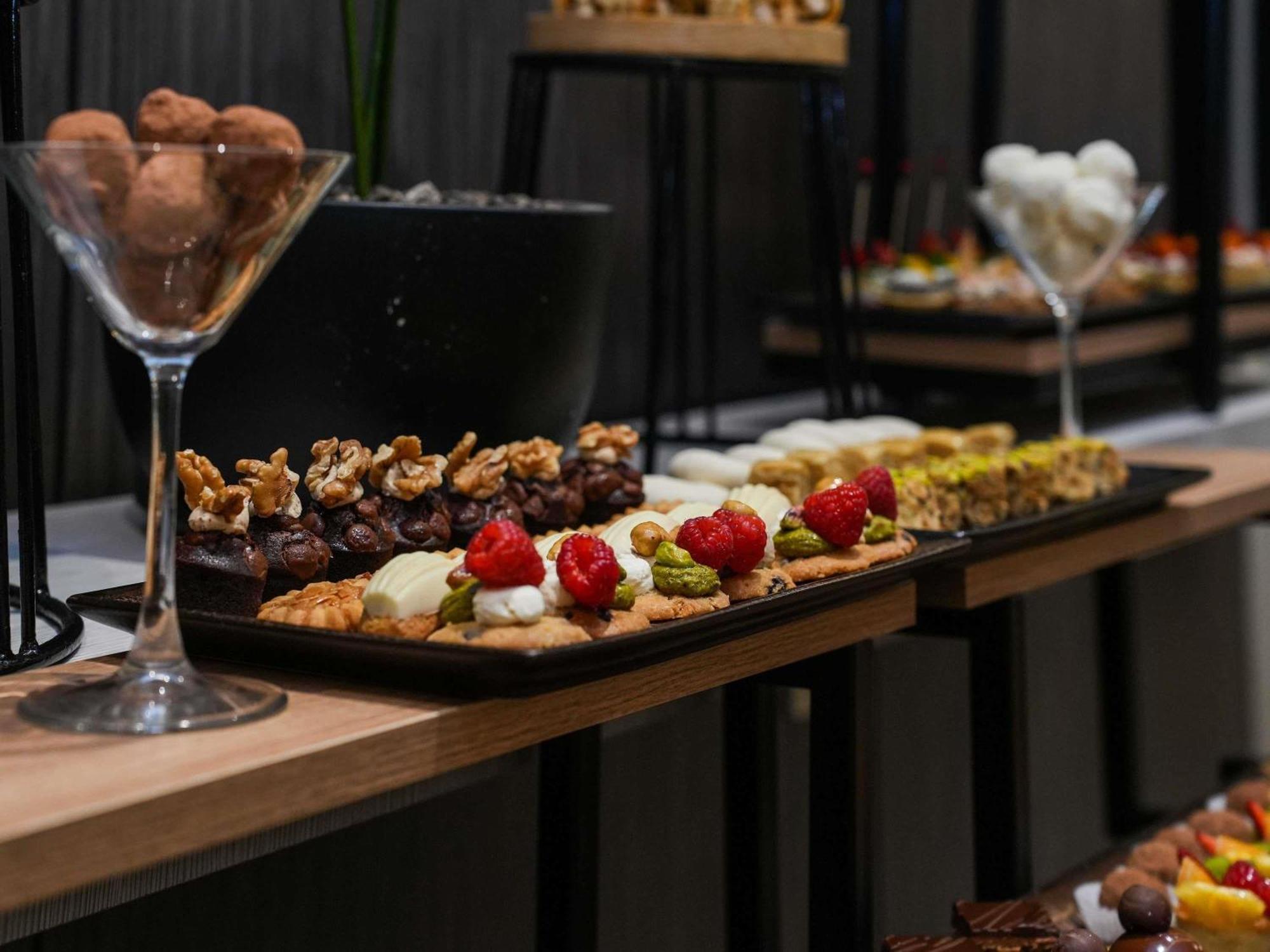 Novotel Tunis Lac Ngoại thất bức ảnh